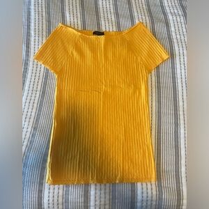 Yellow Anne Taylor top - size L